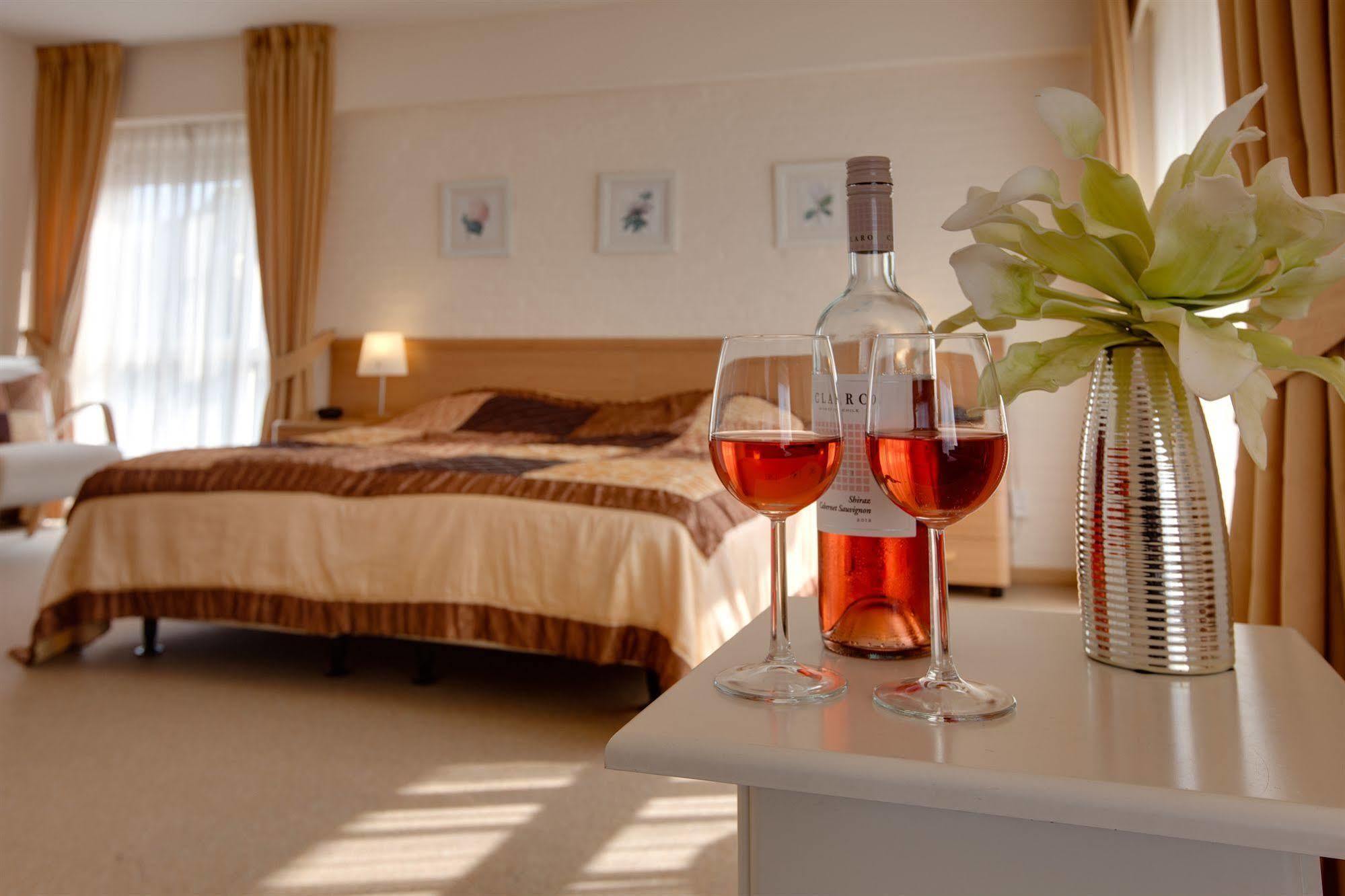 Hotel Eurotel Venray Bagian luar foto